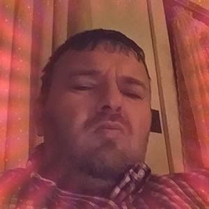 Meet your Posher, Troy